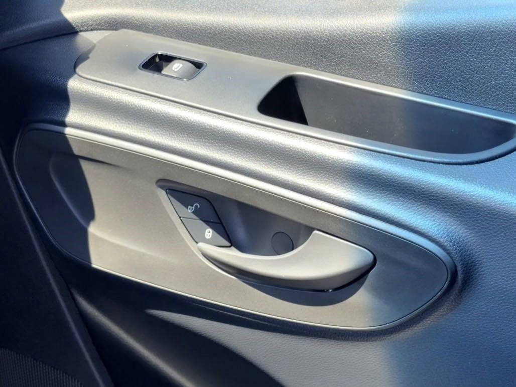 New 2025 Mercedes-Benz Sprinter 2500 image 23