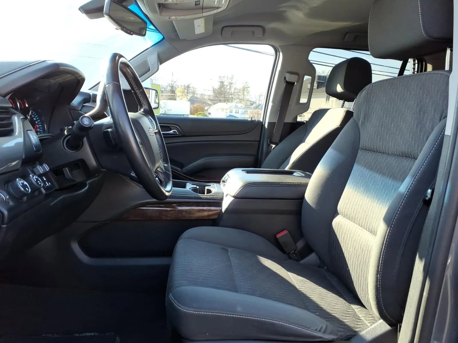 Used 2019 Chevrolet Tahoe LS w/ All-Season Package image 25