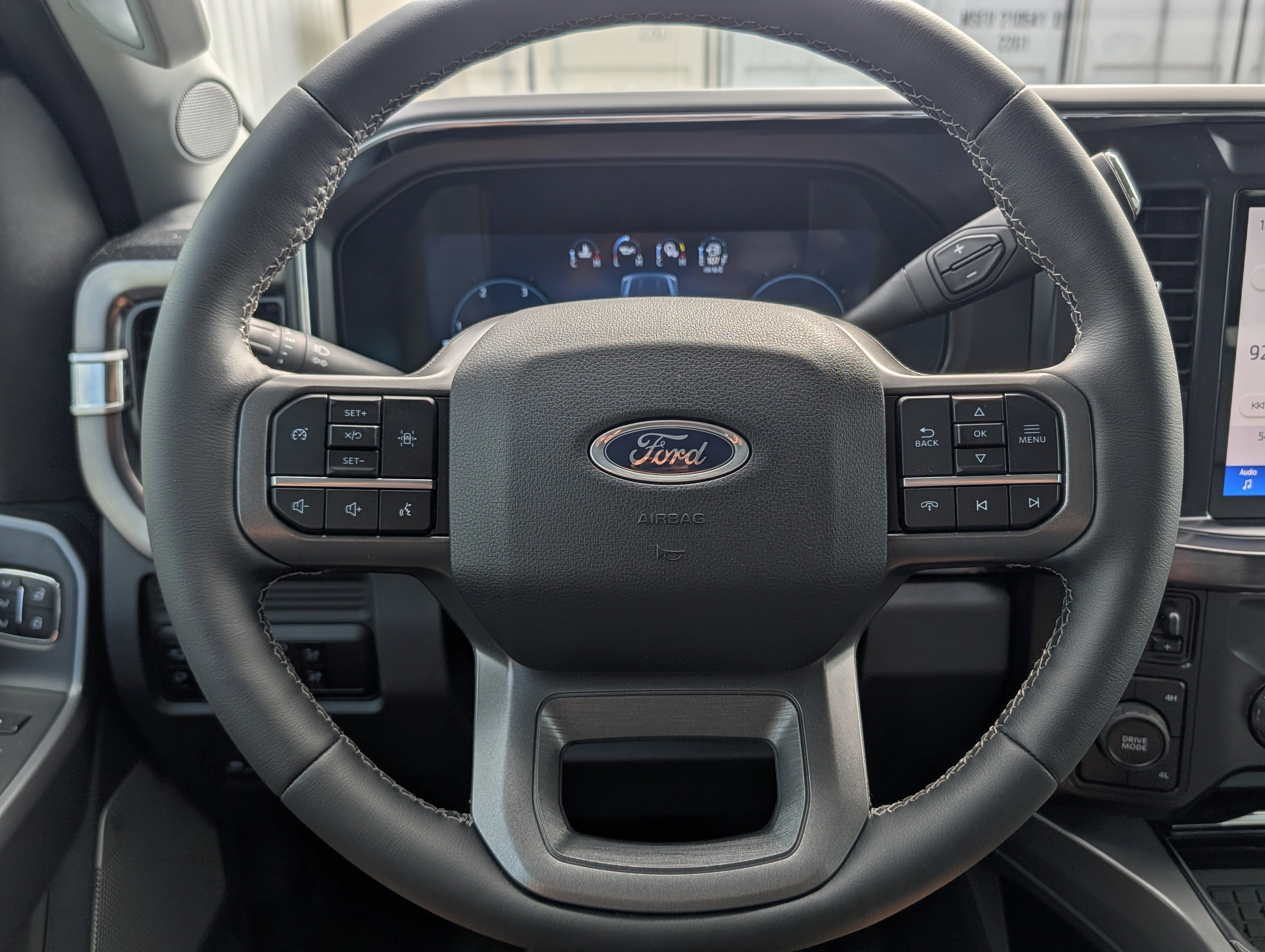 New 2026 Ford F350 Lariat image 31