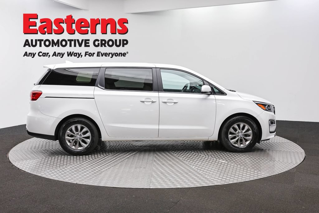 Used 2020 Kia Sedona LX FWD image 4