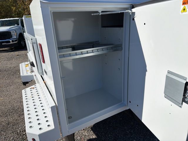 New 2026 Ford F450 XL image 7