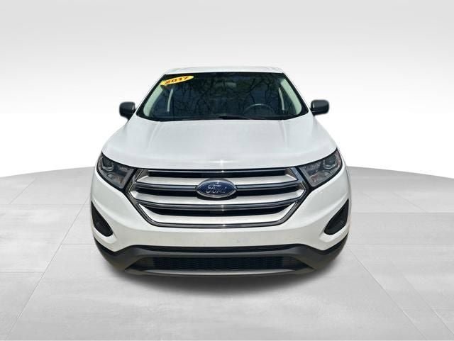 Used 2017 Ford Edge SE AWD/4WD image 2