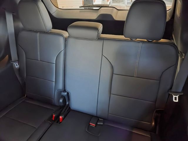 New 2026 GMC Acadia Elevation w/ Black Edition image 7
