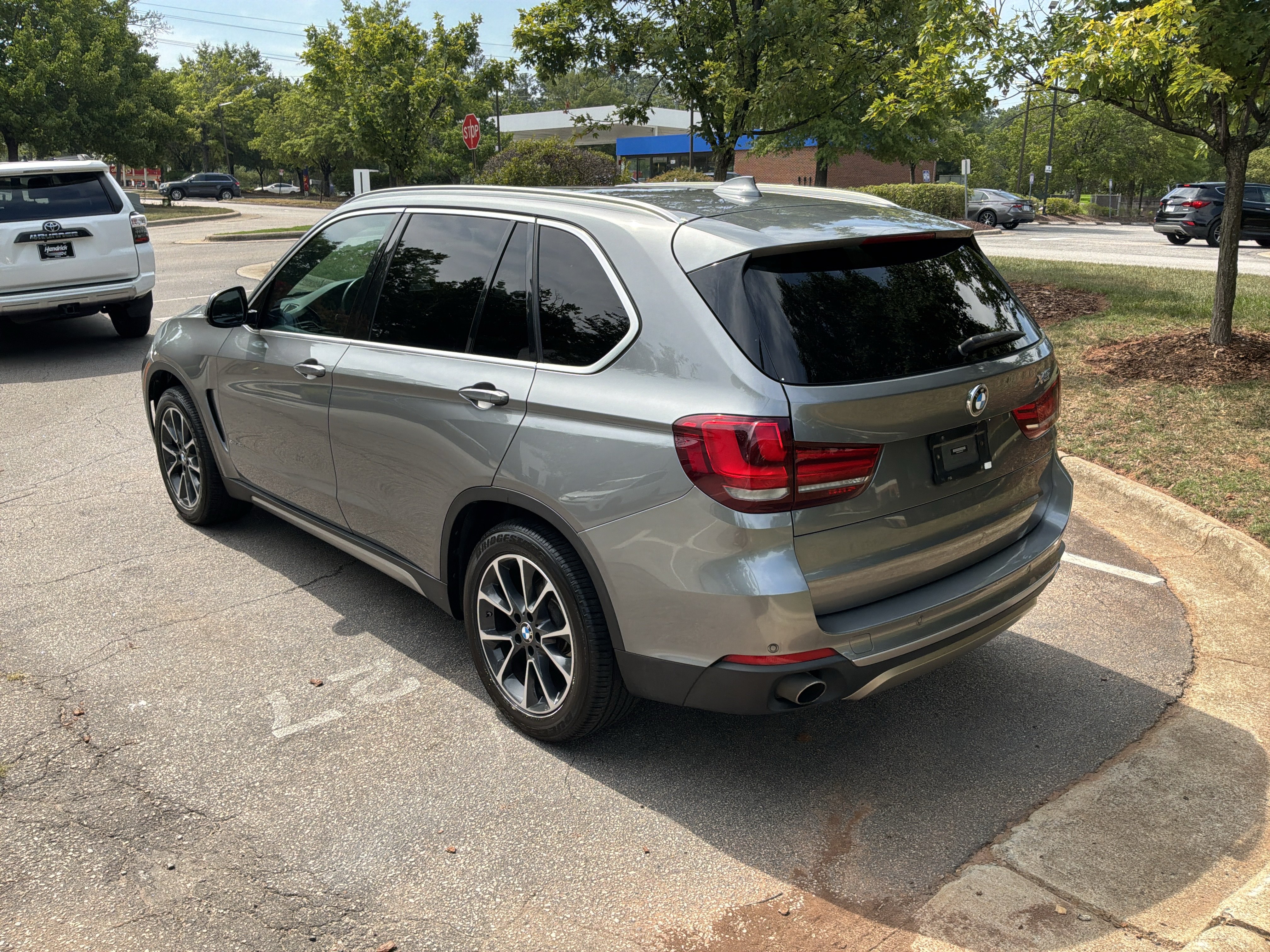 Used 2017 BMW X5 xDrive35i AWD/4WD image 8