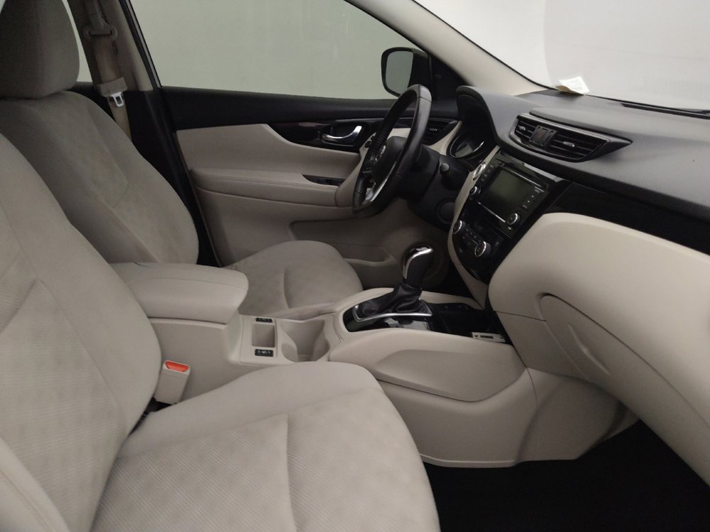 Used 2019 Nissan Rogue Sport SV w/ Technology Package FWD image 21