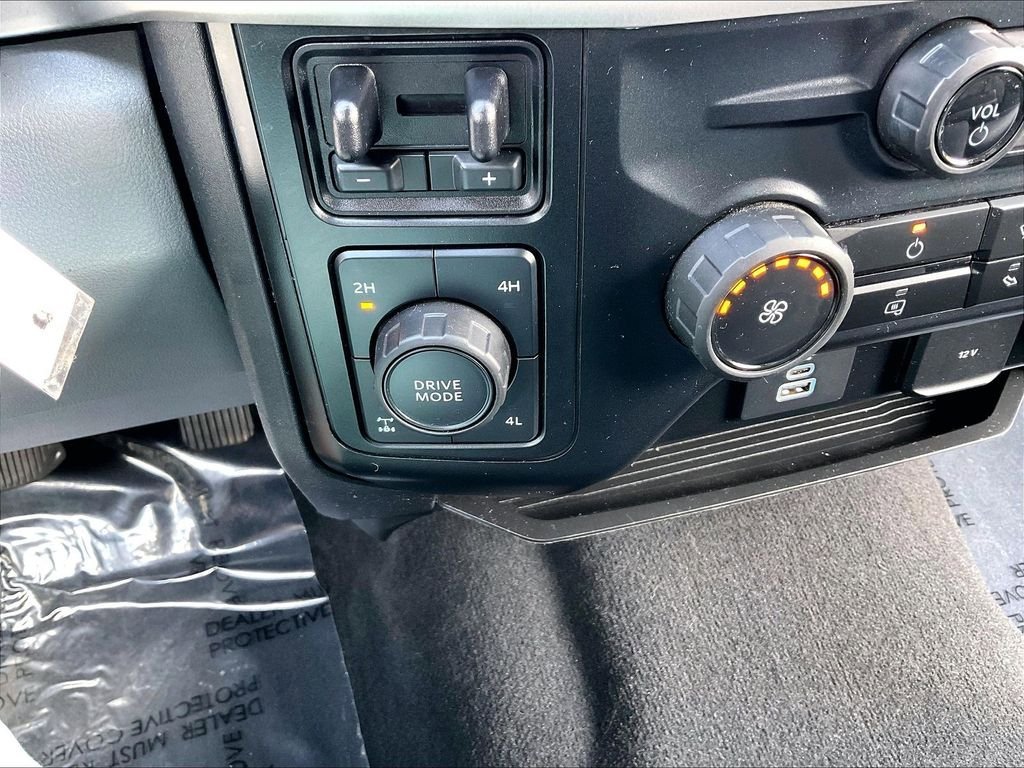 Used 2024 Ford F250 XLT AWD/4WD image 33
