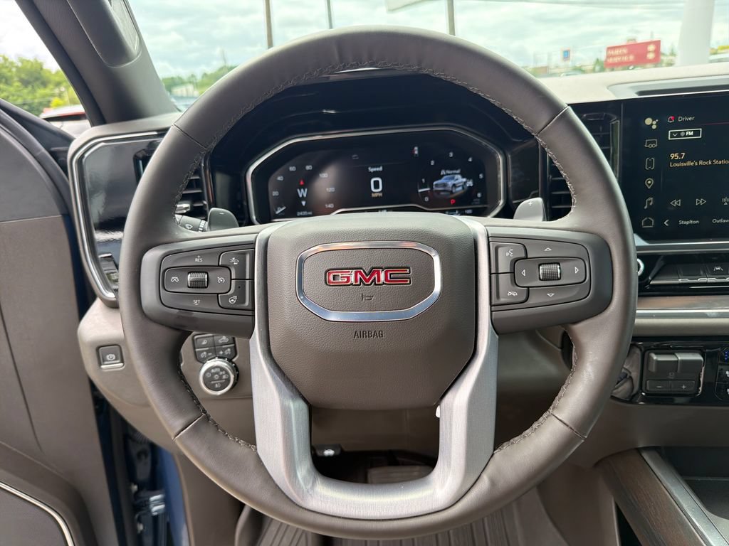 Used 2024 GMC Sierra 1500 SLT AWD/4WD image 17