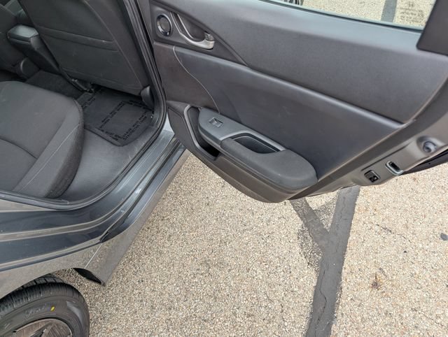 Used 2019 Honda Civic EX image 6