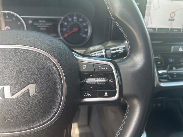 Used 2022 Kia Sorento EX image 22