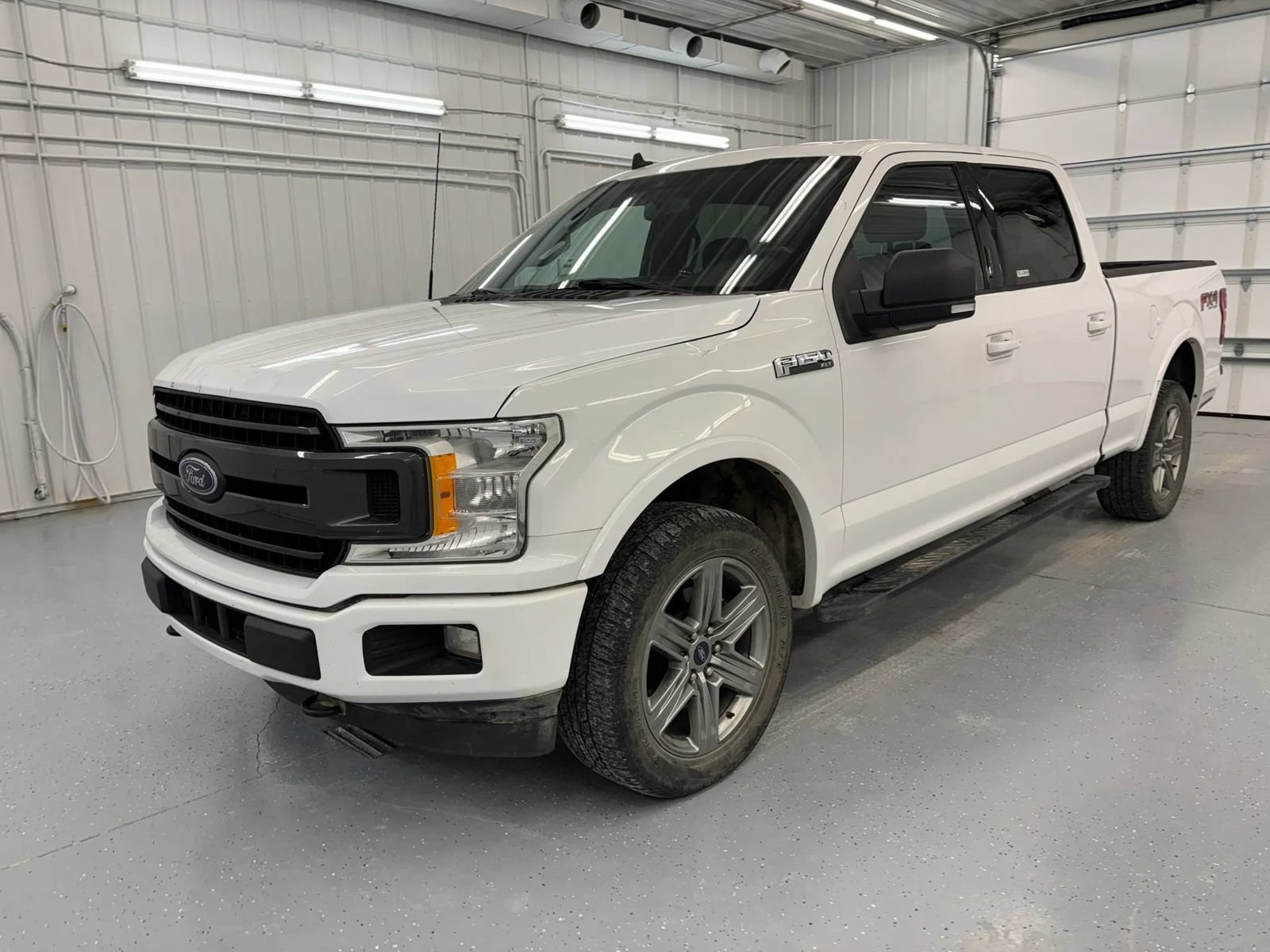 Used 2019 Ford F150 XLT w/ Equipment Group 302A Luxury AWD/4WD image 13