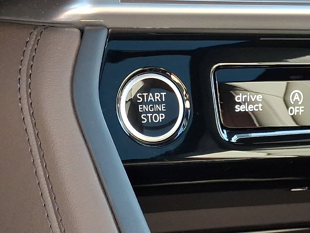 Certified 2025 Audi Q5 Premium Plus w/ Premium Plus AWD/4WD image 23