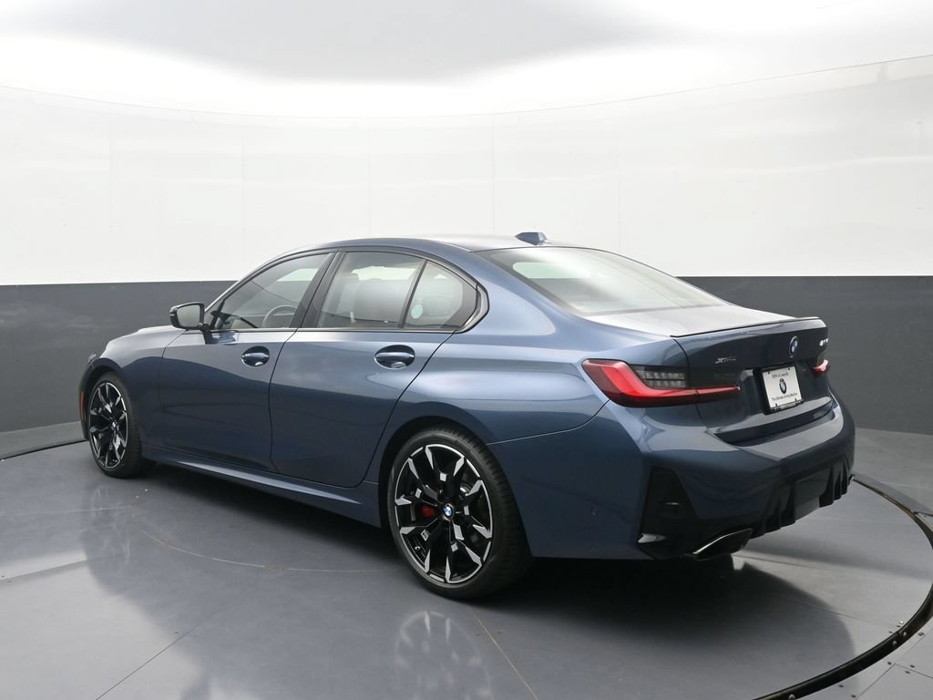 Used 2025 BMW M340i xDrive AWD/4WD image 5