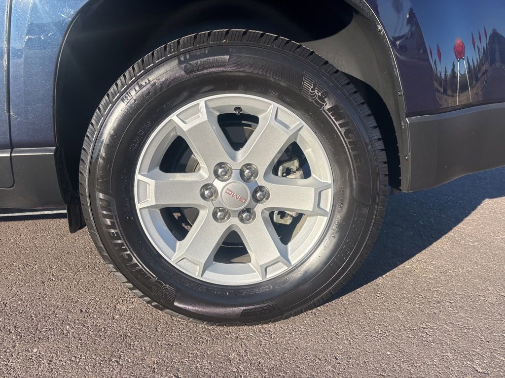 Used 2015 GMC Acadia SLE image 34