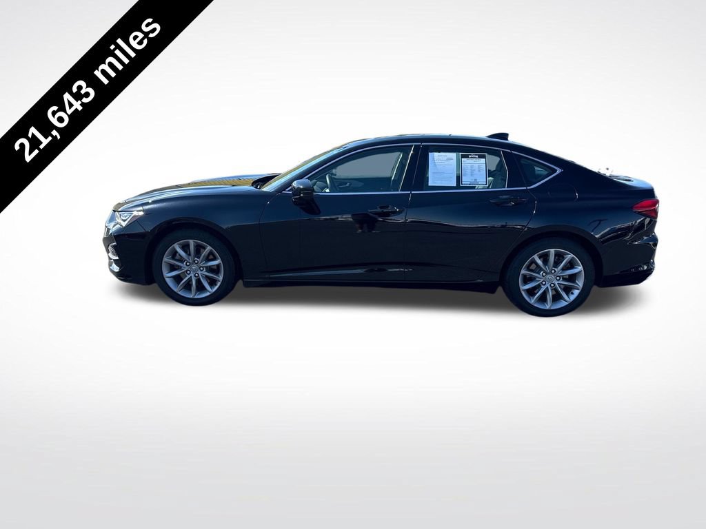 Used 2023 Acura TLX FWD image 2