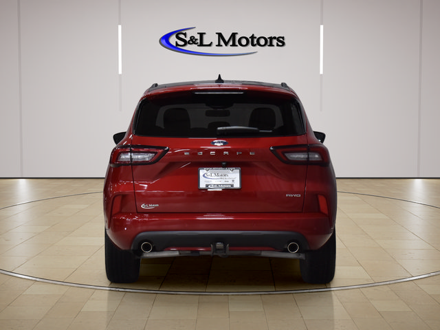 Used 2023 Ford Escape ST-Line Elite w/ Premium Technology Package AWD/4WD image 12