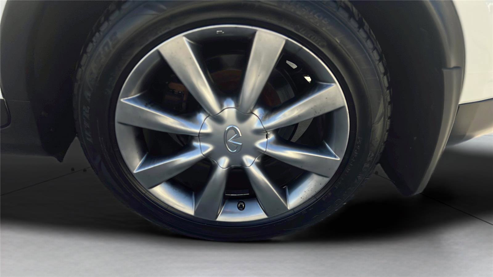 Used 2014 INFINITI QX50 Journey w/ Premium Package image 17