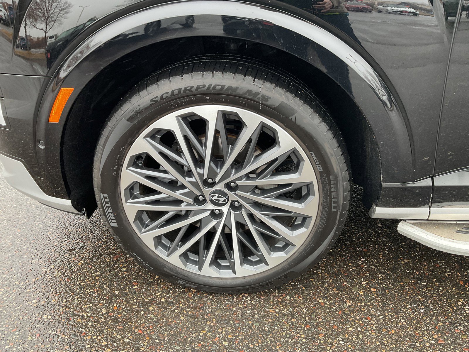 Used 2026 Hyundai Palisade Calligraphy image 9