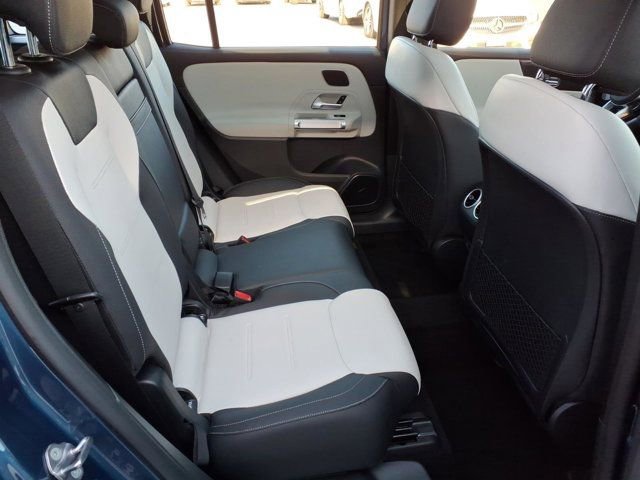 Certified 2023 Mercedes-Benz GLB 35 AMG 4MATIC image 20