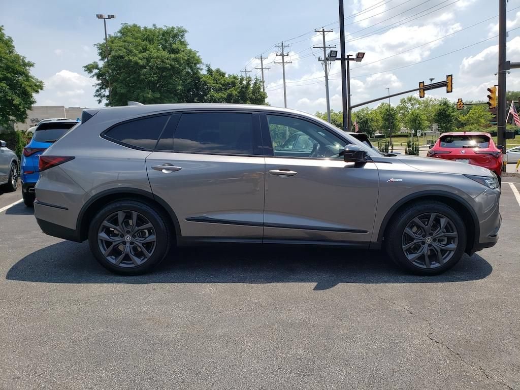 Used 2024 Acura MDX A-Spec AWD/4WD image 11