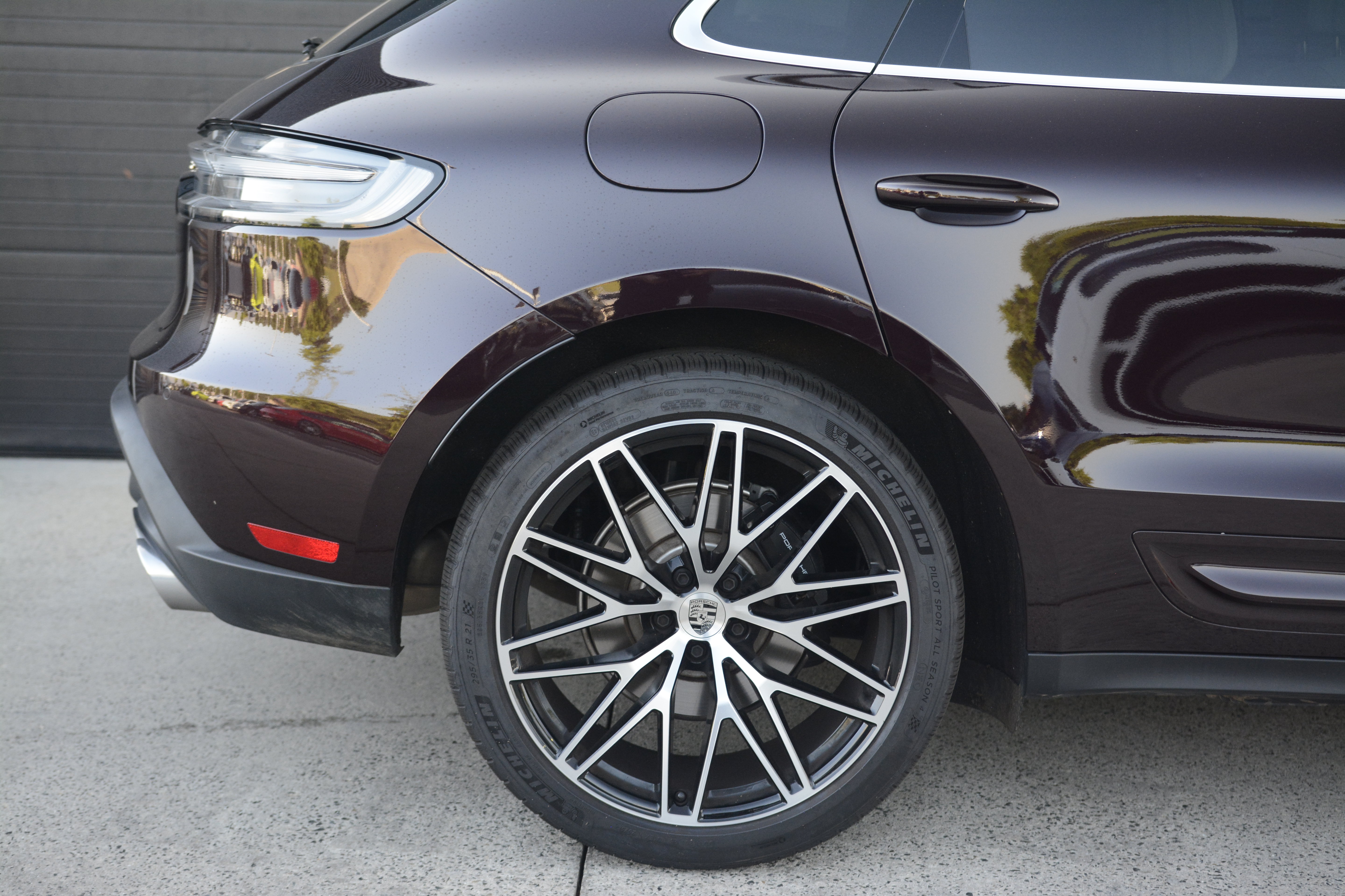 Certified 2026 Porsche Macan AWD/4WD image 41