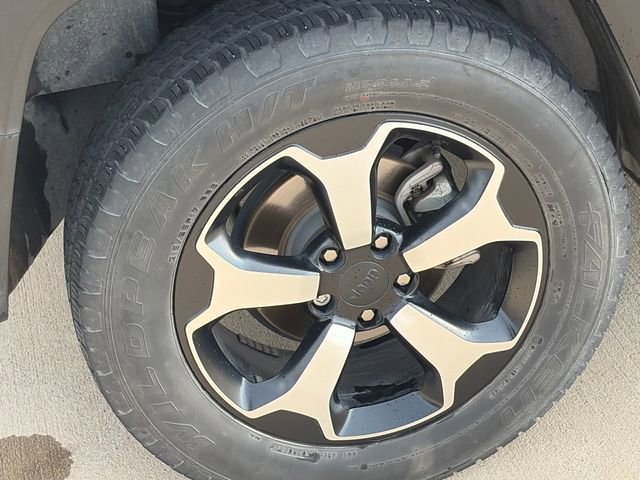 Used 2022 Jeep Renegade Trailhawk w/ Sun/Sound Group image 11