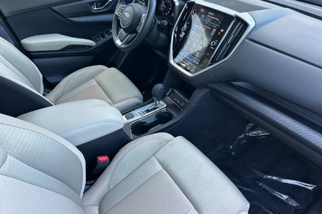 Used 2023 Subaru Ascent Premium w/ Convenience Package AWD/4WD image 18