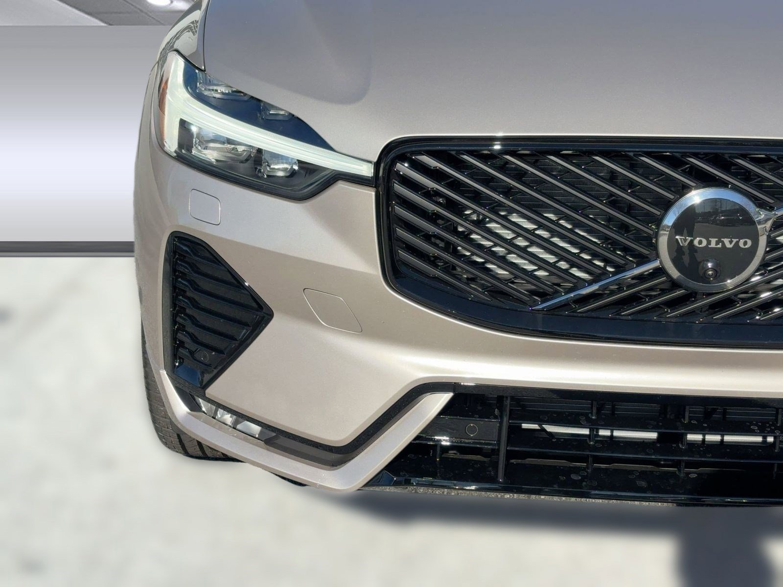 New 2026 Volvo XC60 B5 Ultra w/ Climate Package image 10