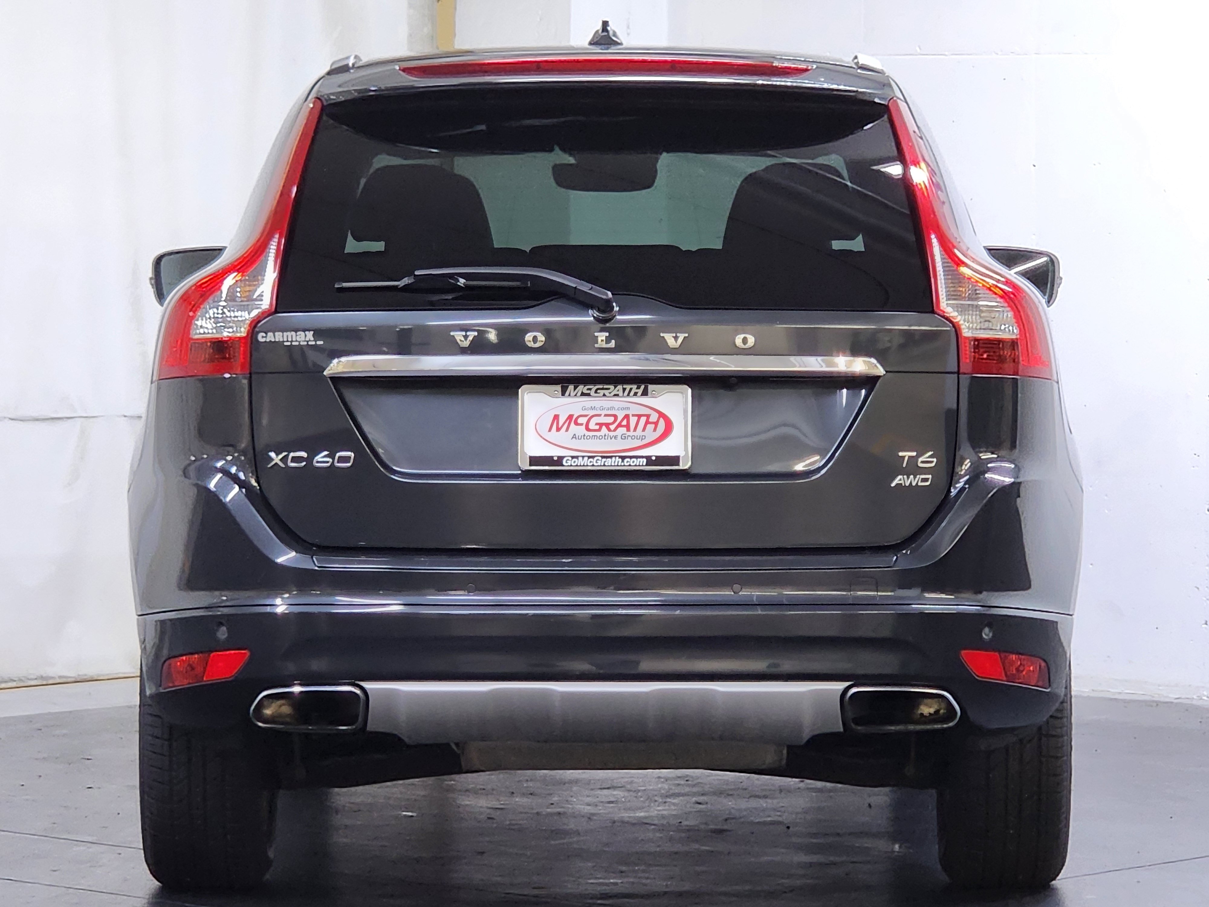 Used 2016 Volvo XC60 T6 w/ Climate Package AWD/4WD image 8