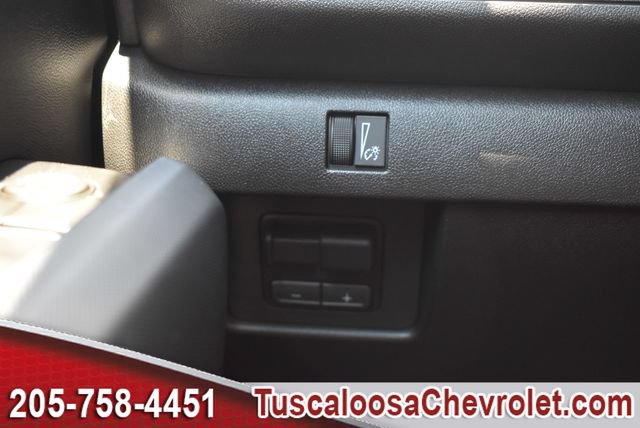 New 2026 Chevrolet Colorado W/T w/ WT Custom Package AWD/4WD image 29