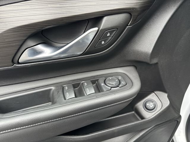 Used 2022 GMC Terrain SLE w/ Driver Convenience Package image 22