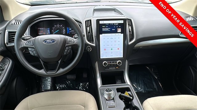 Certified 2022 Ford Edge SE w/ Black Appearance Package image 22