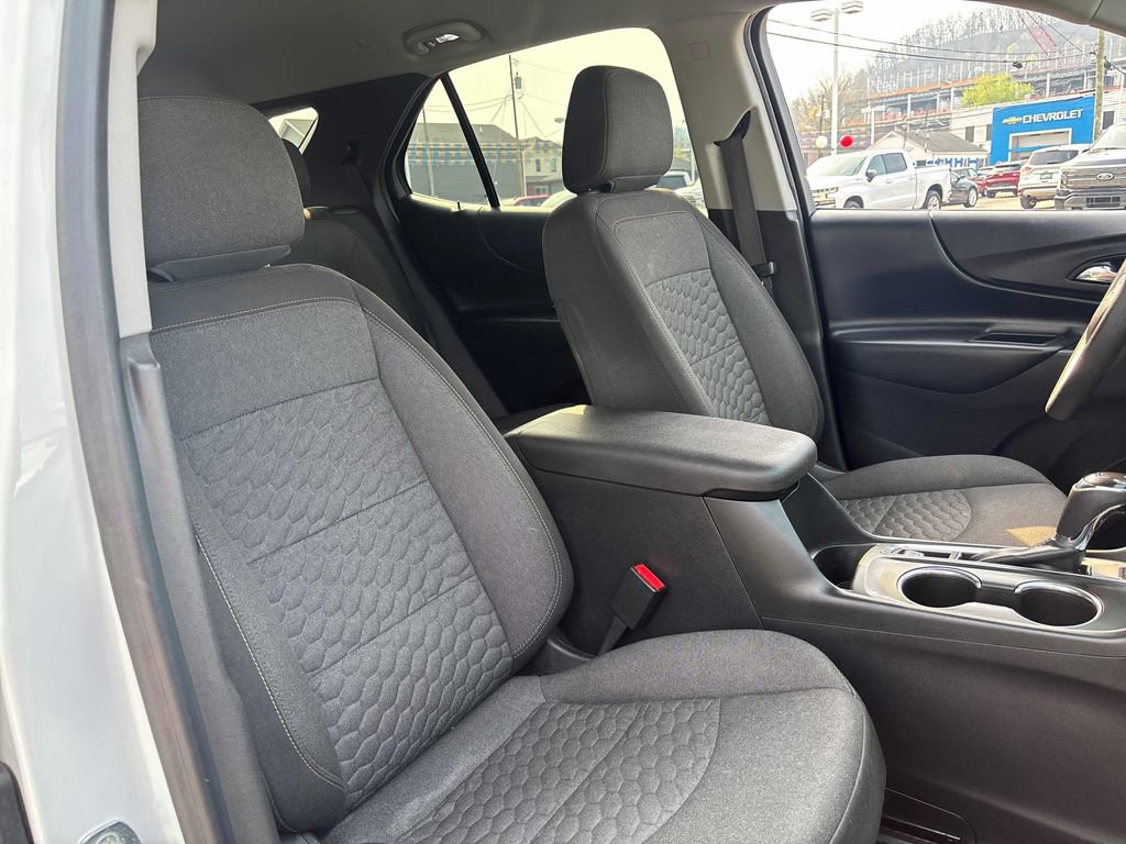 Used 2020 Chevrolet Equinox LT AWD/4WD image 27