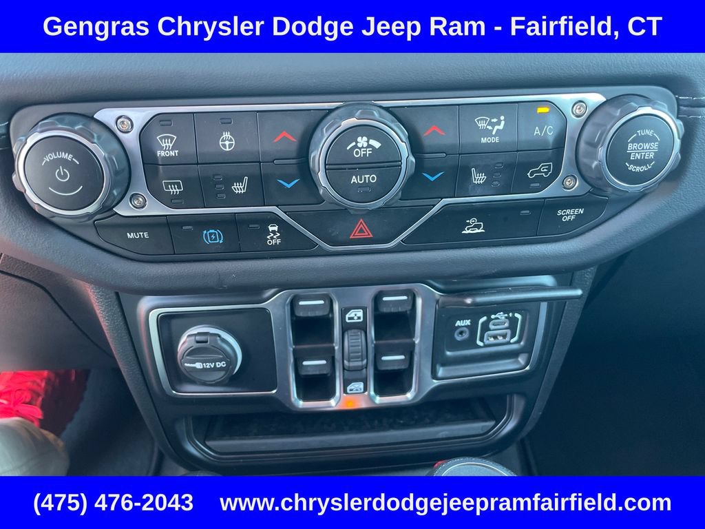 Certified 2025 Jeep Wrangler Unlimited Sahara AWD/4WD image 47