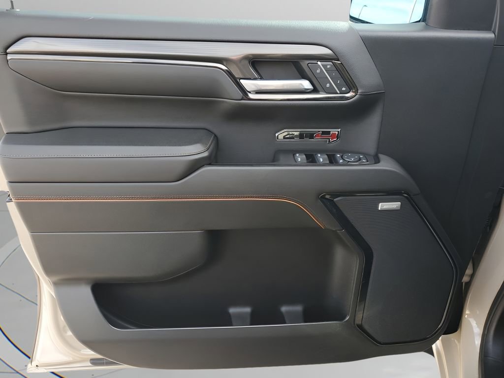 Used 2023 GMC Sierra 1500 AT4 w/ Technology Package image 26