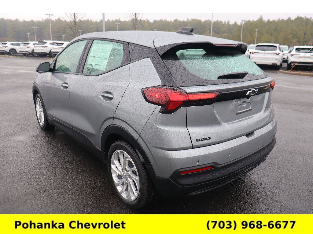 New 2027 Chevrolet Bolt LT image 5