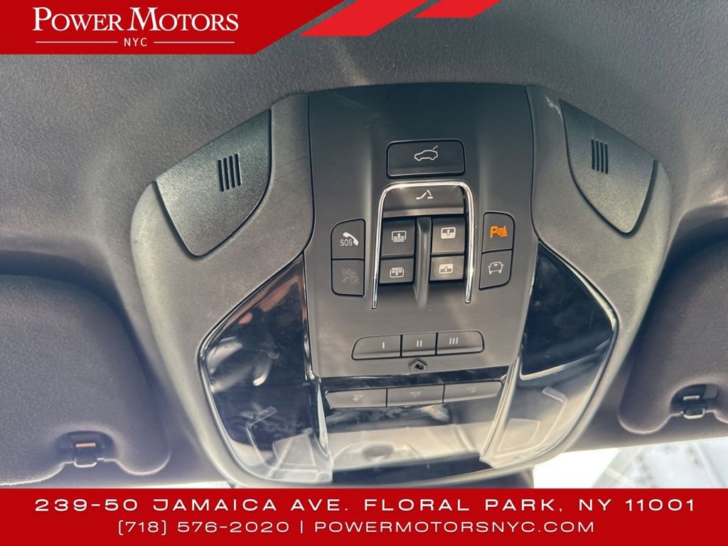 Used 2023 Maserati Levante Modena image 43
