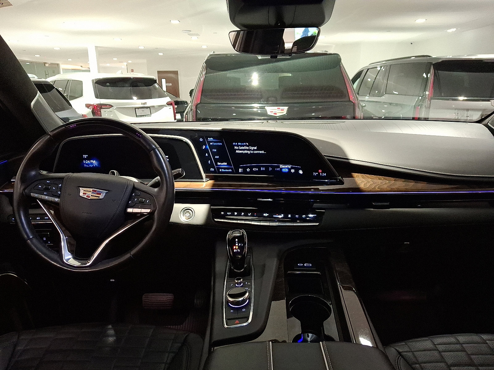 Used 2023 Cadillac Escalade Premium Luxury Platinum image 16