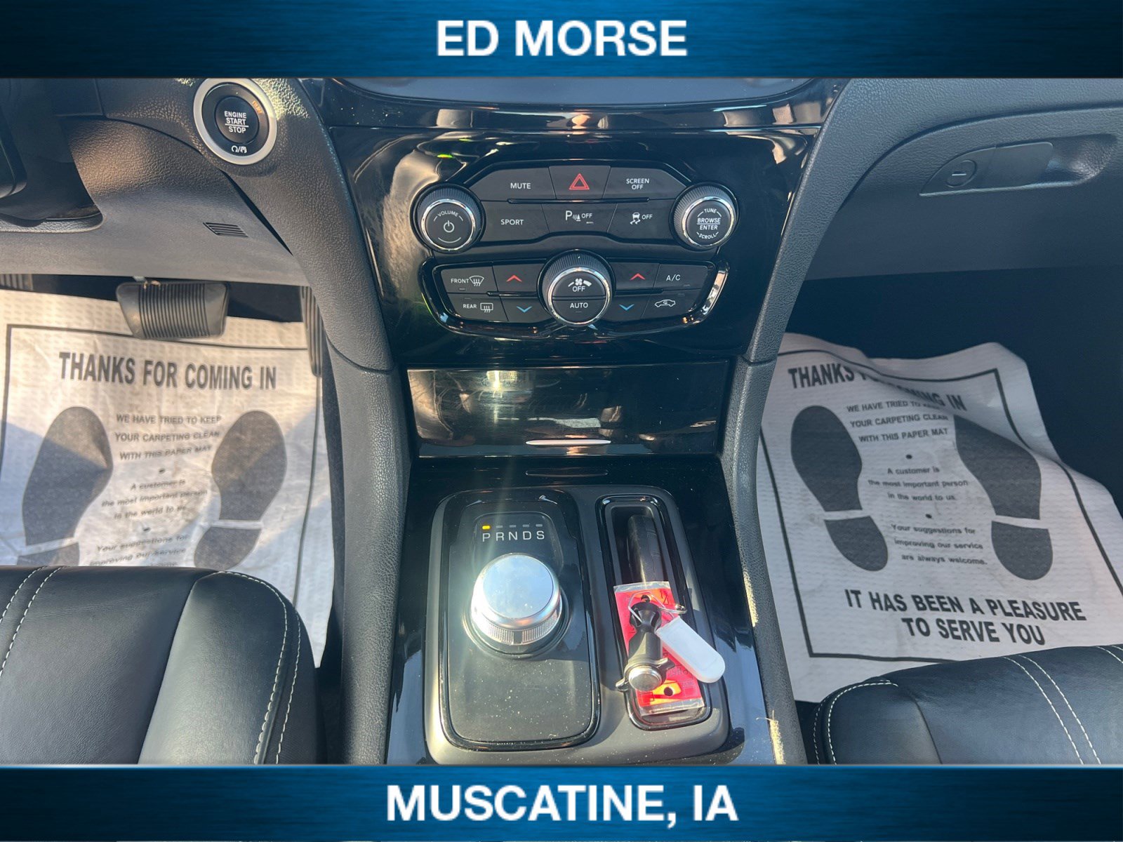 Used 2023 Chrysler 300 S image 11