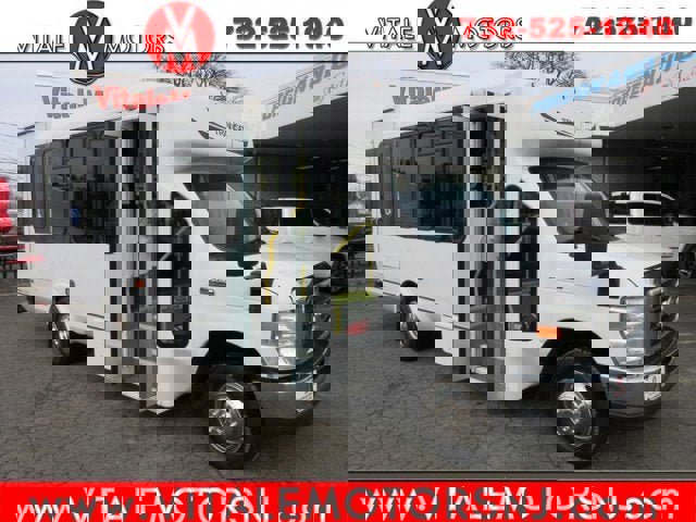 Used 2017 Ford E-450 and Econoline 450 Super Duty w/ Shuttle Bus Prep Package RWD image 1