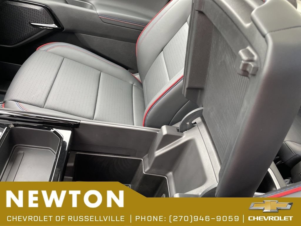 New 2024 Chevrolet Silverado EV RST AWD/4WD image 40