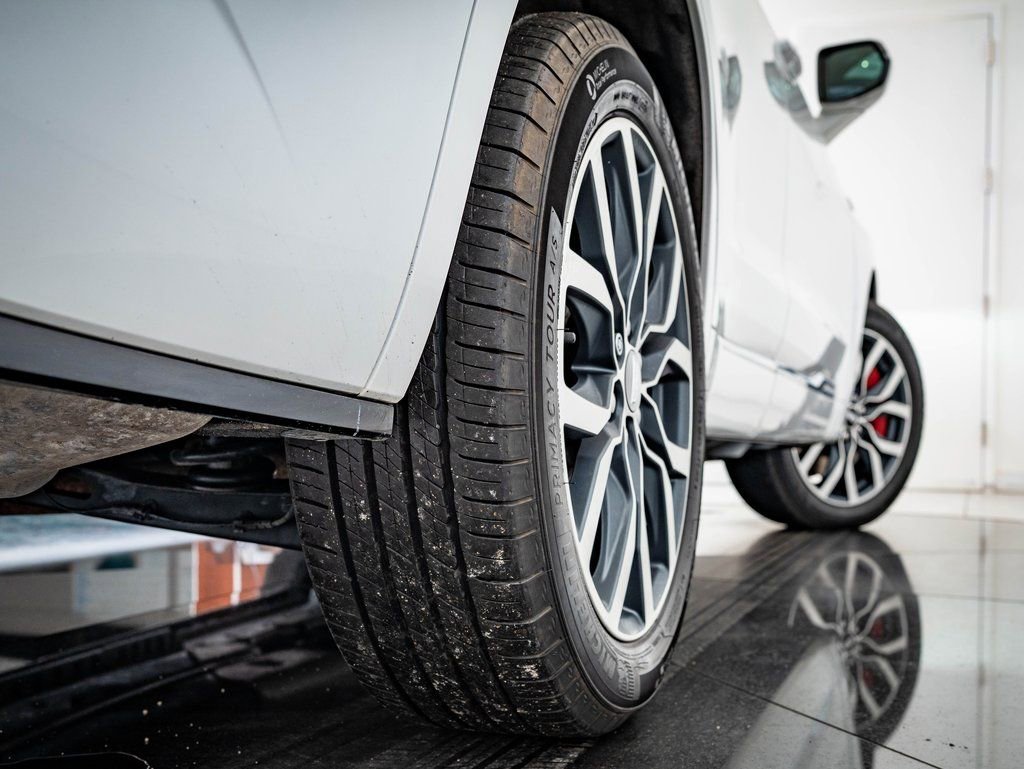 Used 2023 Cadillac XT6 Sport image 41