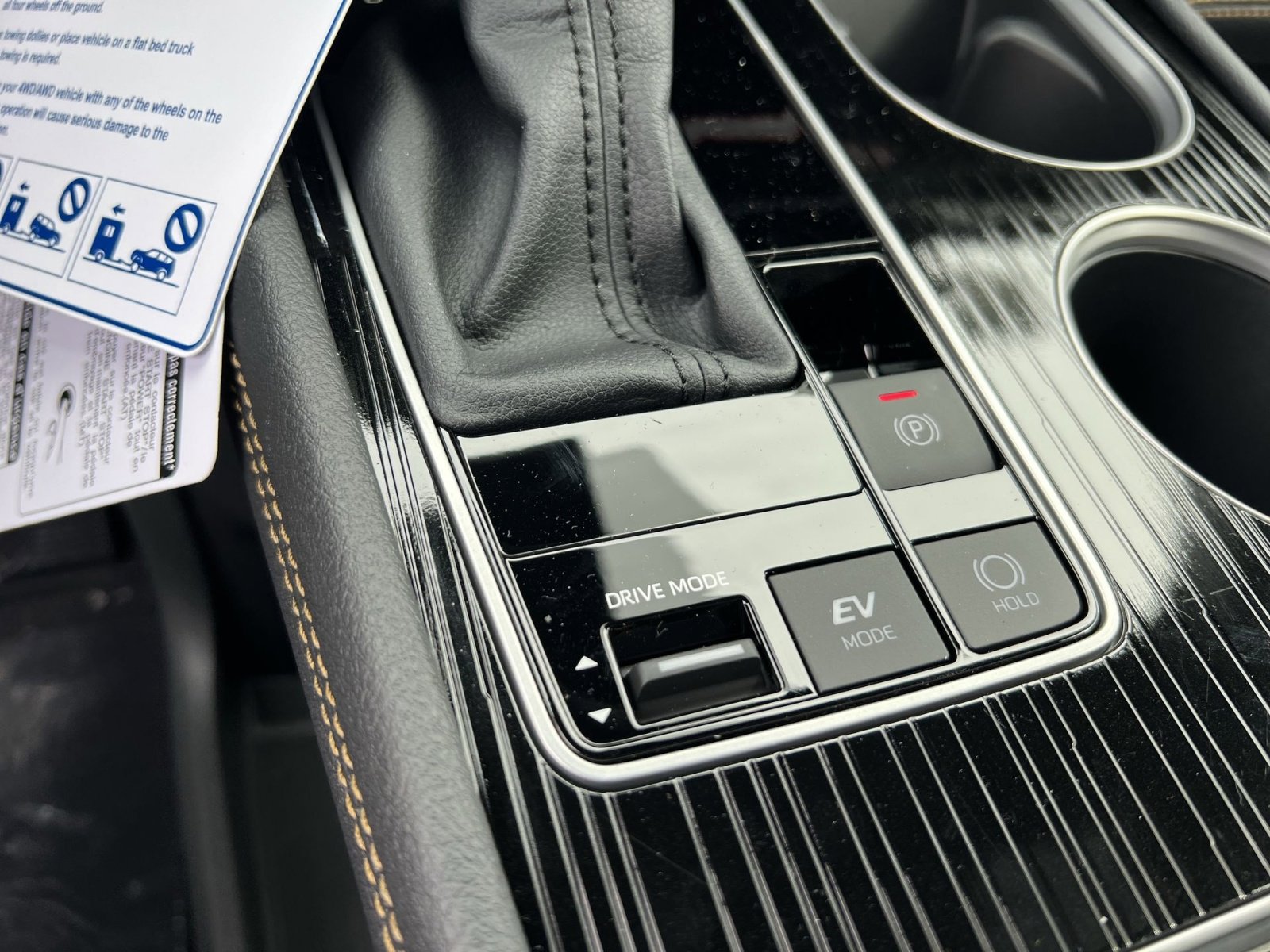 New 2026 Toyota Sienna XLE Woodland Edition image 24