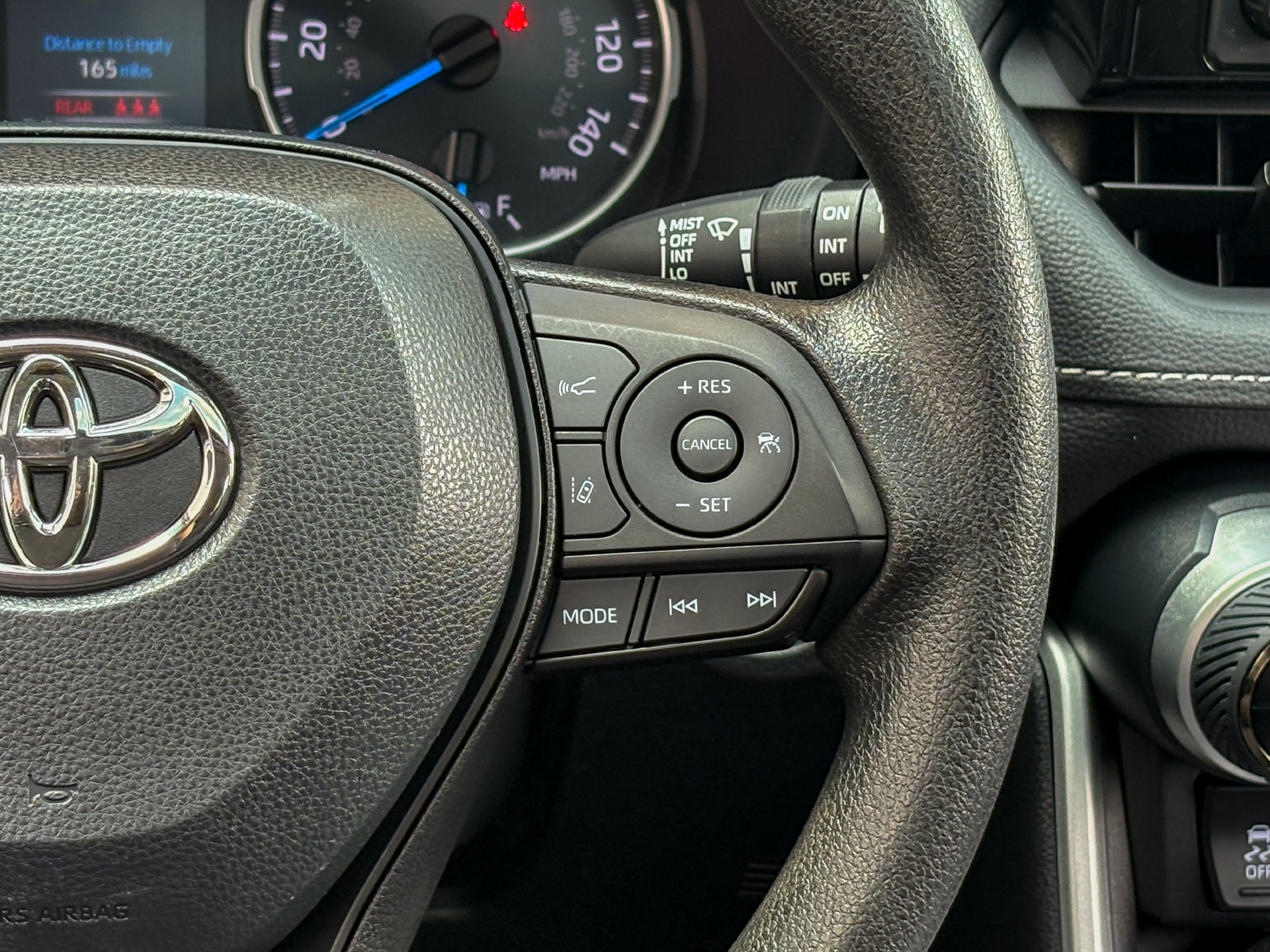 Used 2022 Toyota RAV4 XLE w/ Convenience Package AWD/4WD image 20