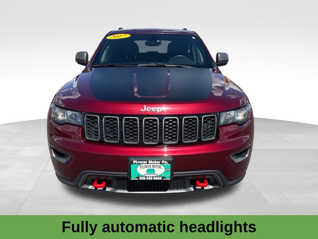 Used 2017 Jeep Grand Cherokee Trailhawk image 11