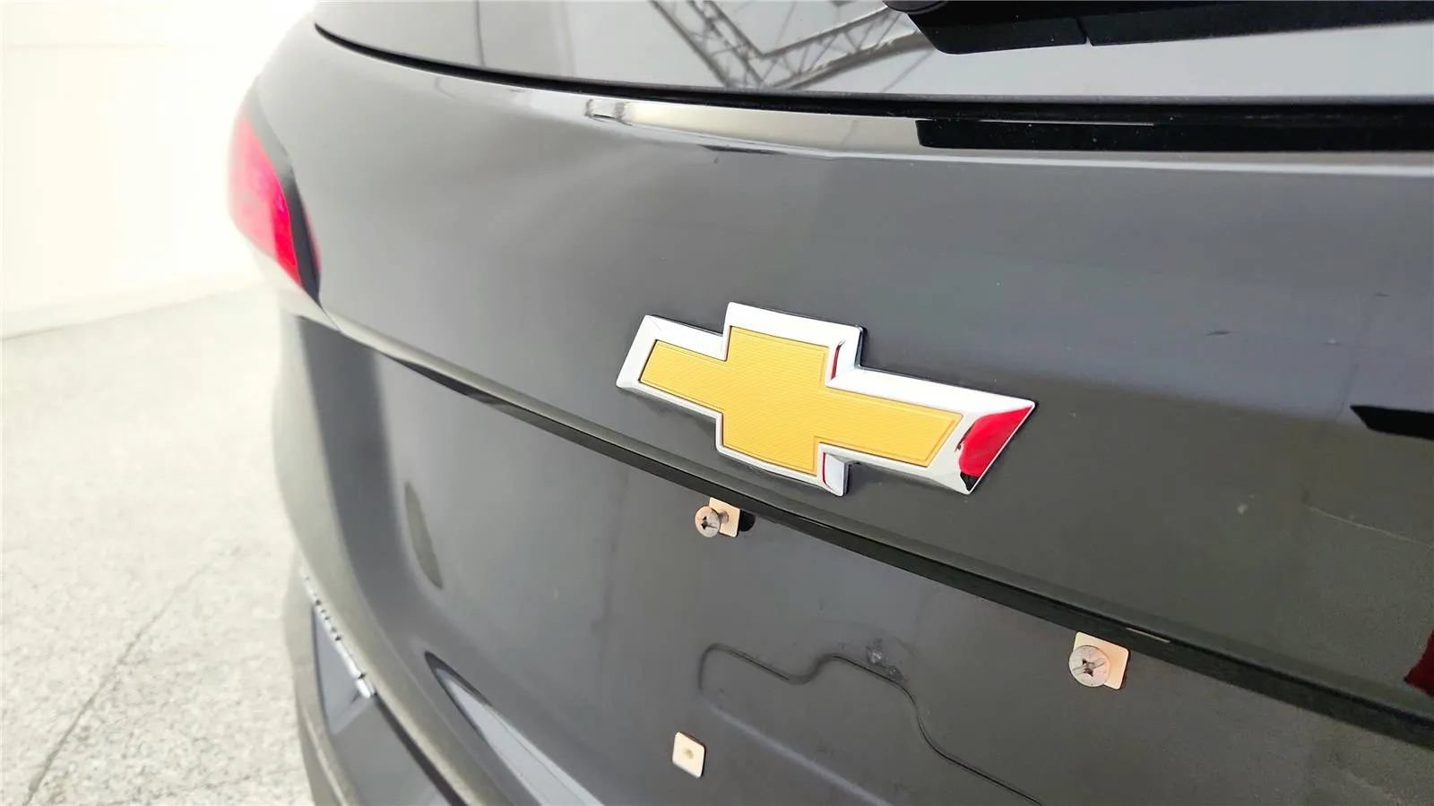 Used 2023 Chevrolet Equinox LT FWD image 16