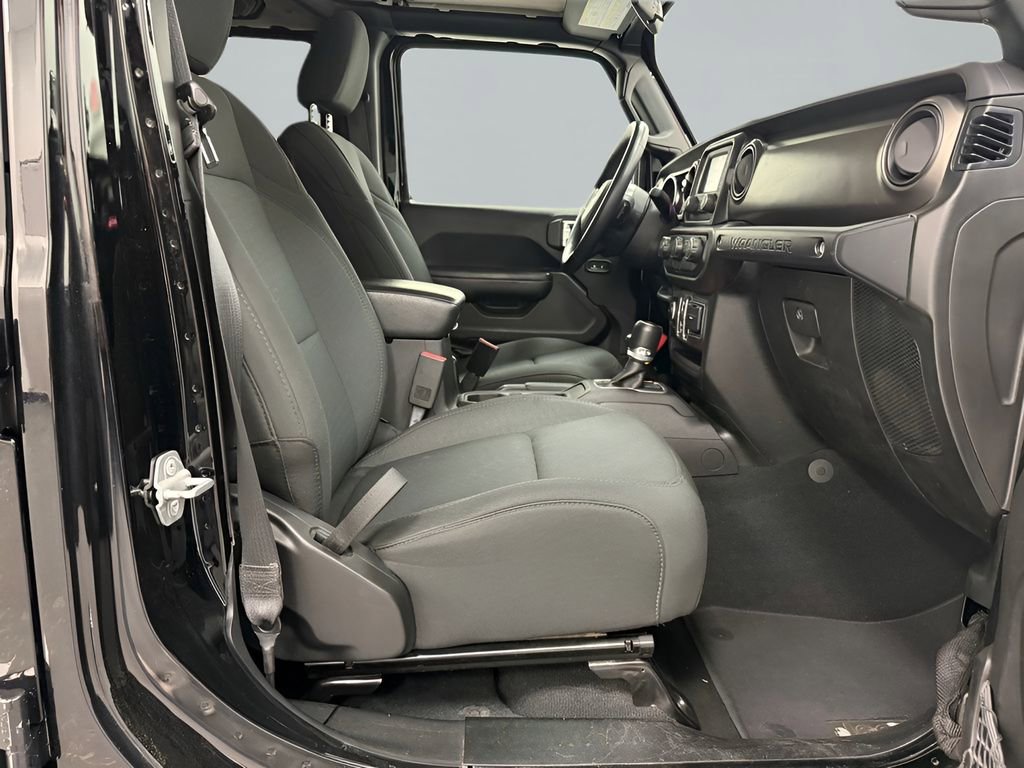 Used 2019 Jeep Wrangler Unlimited Sport S AWD/4WD image 12