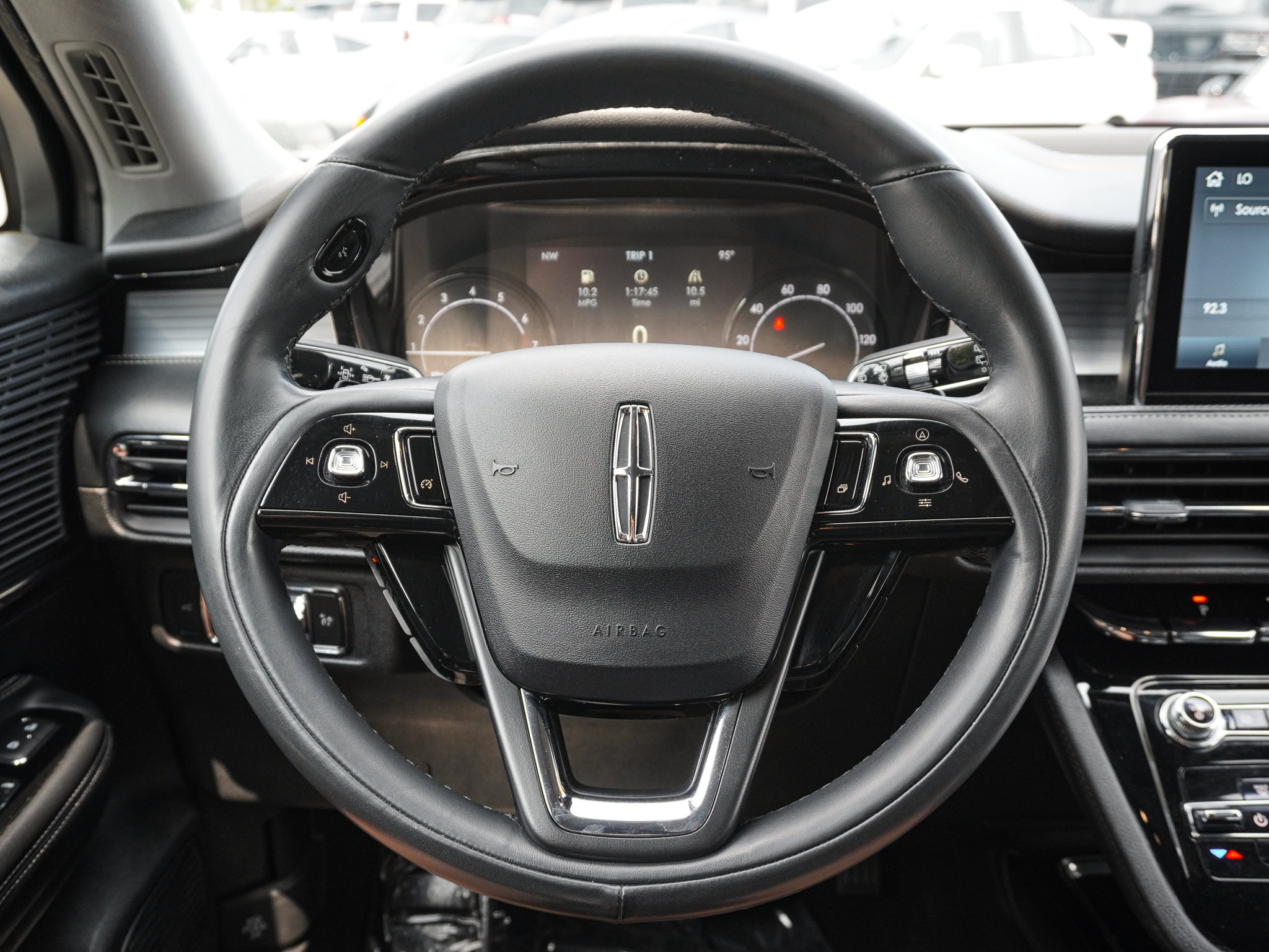 Used 2021 Lincoln Corsair FWD image 19