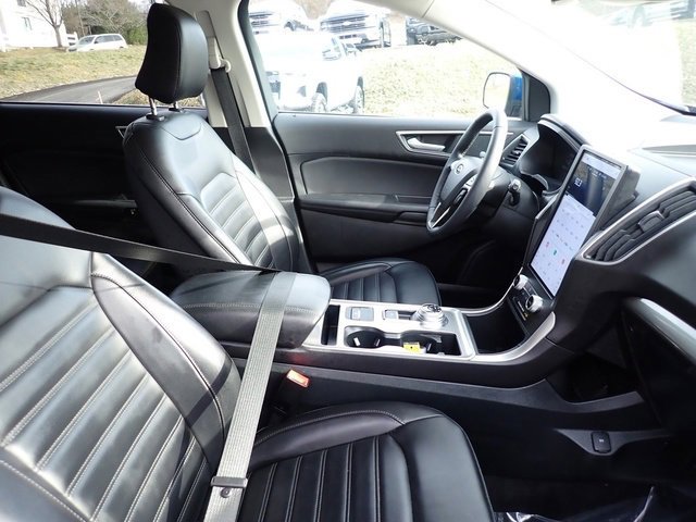 Certified 2024 Ford Edge SEL w/ Convenience Package image 10