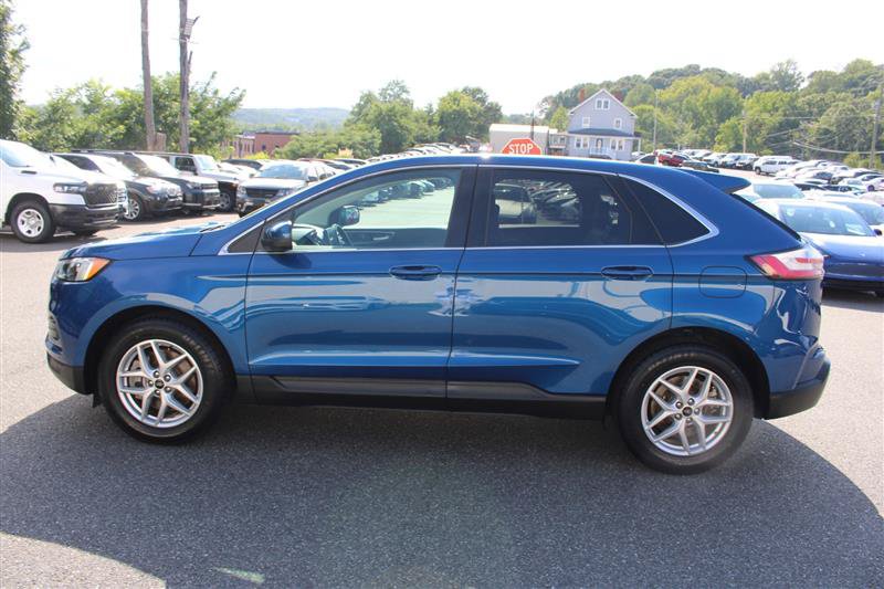 Used 2024 Ford Edge SEL AWD/4WD image 5