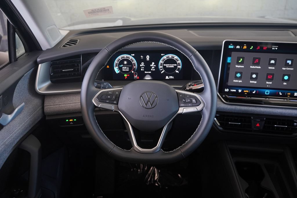 New 2026 Volkswagen Tiguan S FWD image 9